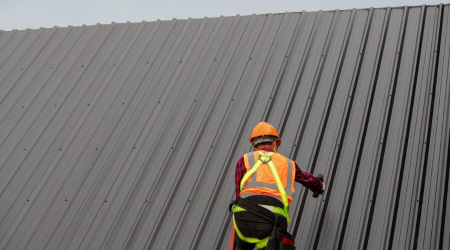 Professional metal roof installation services in Amistad, NM